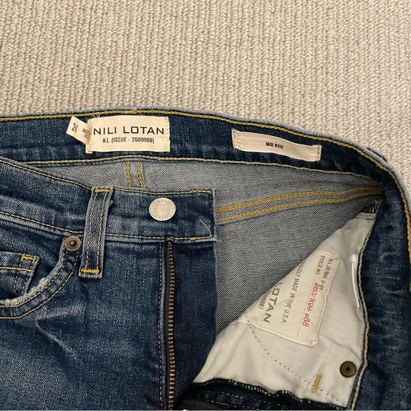 NILI LOTAN Mid Rise Jeans - Picture 5 of 10